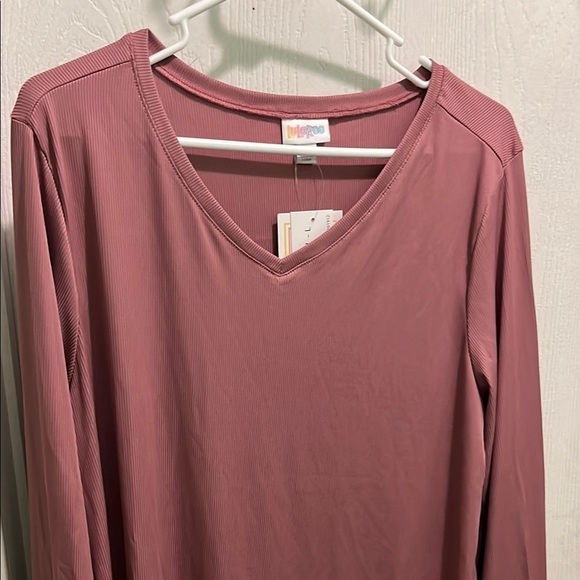 LuLaRoe Pink Long Sleeve T-Shirt with V-Neck - Picture 1 of 4